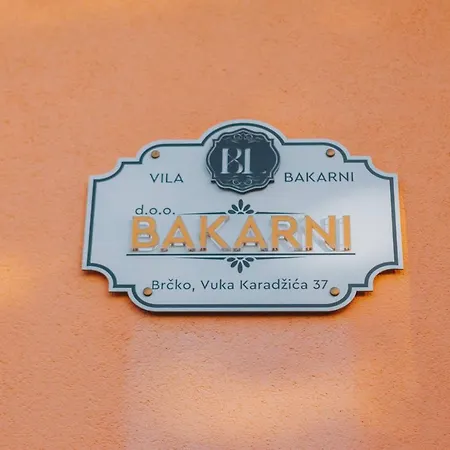 Bakarni