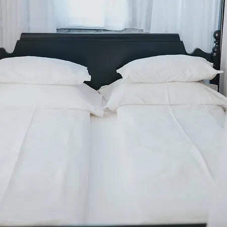 Bakarni 3*