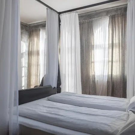 Bakarni Motel 3*